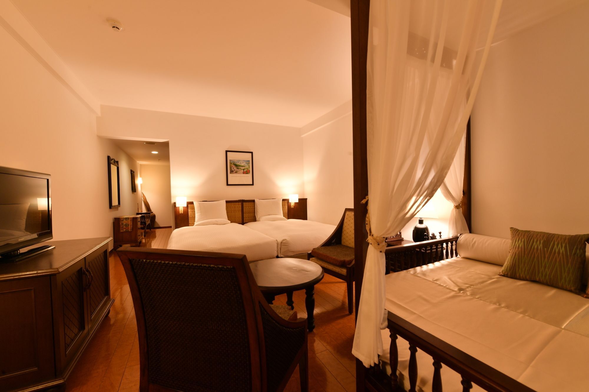 Iriomote Hotel By Hoshino Resorts Urauchi Ngoại thất bức ảnh